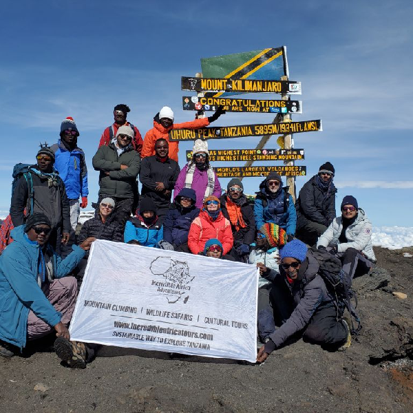 6 DAYS MT. KILIMANJARO TREKKING (MACHAME ROUTE)